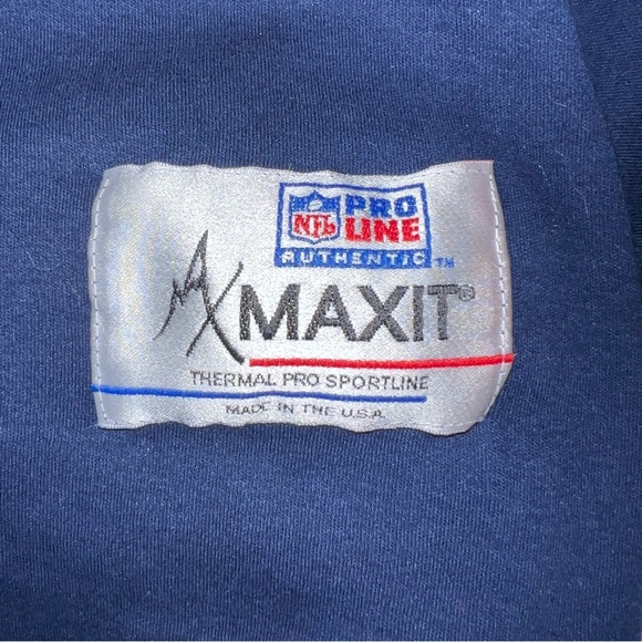 Vintage Cowboys Turtle Neck - Picture 4 of 4